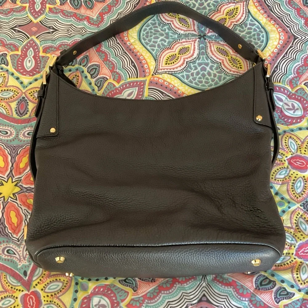 Michael Kors Black Hobo Bag with Gold Accents, Good condition, - Picture 4 of 7